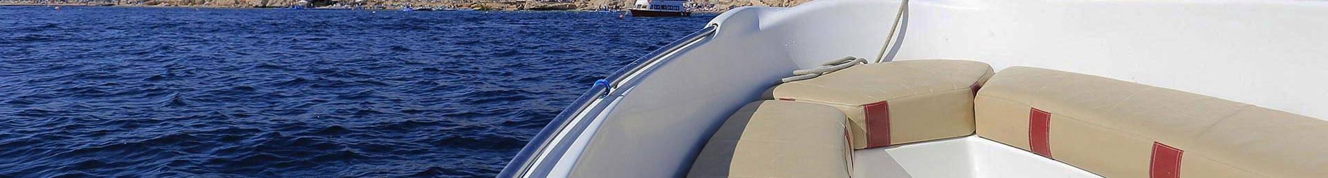 Bateau à moteur